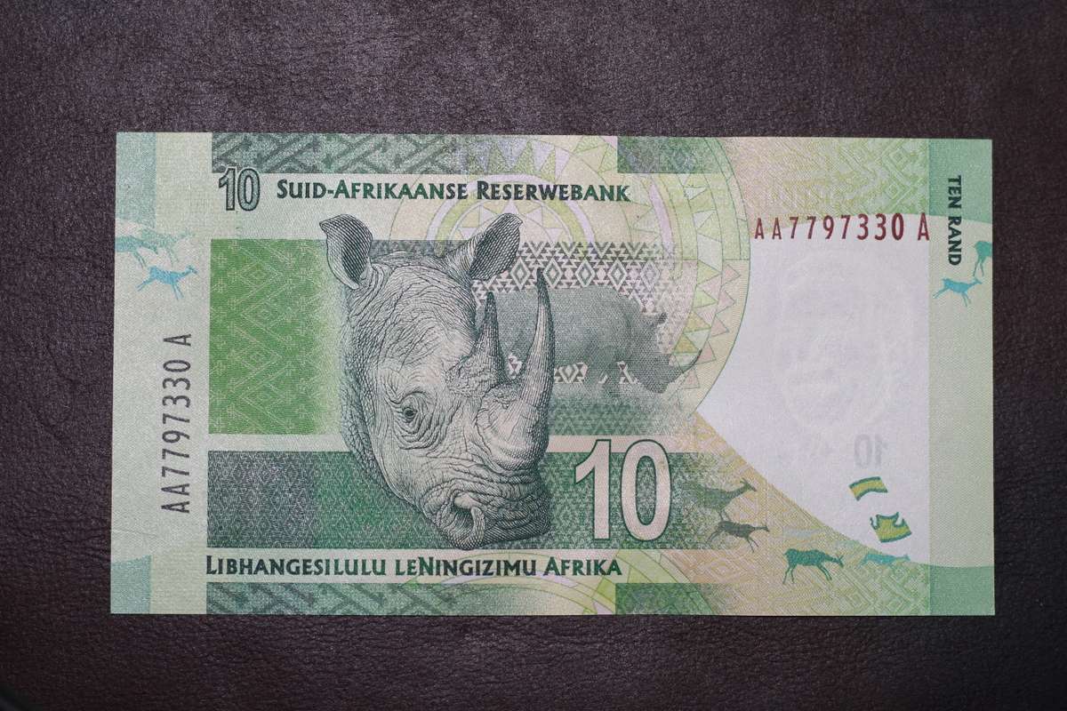 Gill Marcus *** R10 *** Uncirculated