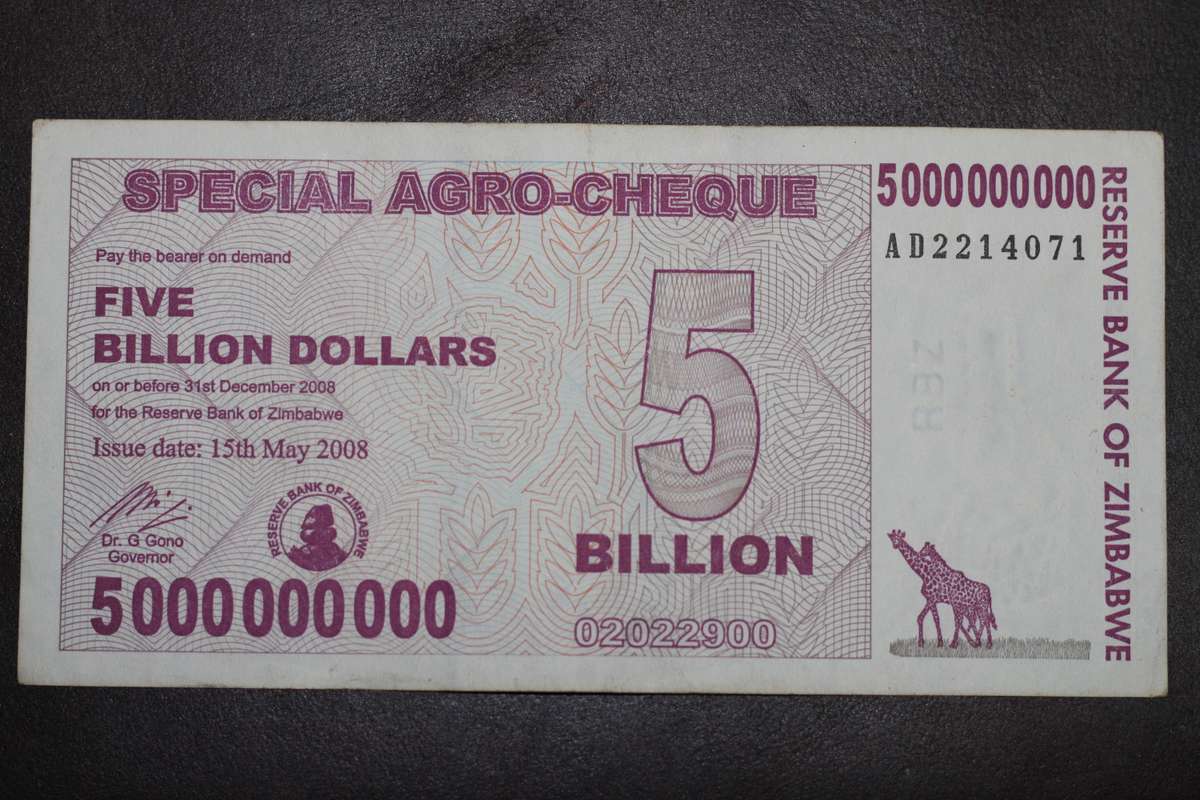 Zimbabwe Special Agro Cheque *** $5 Billion *** Good value