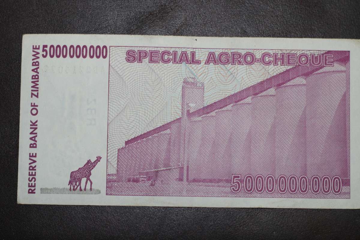 Zimbabwe Special Agro Cheque *** $5 Billion *** Good value