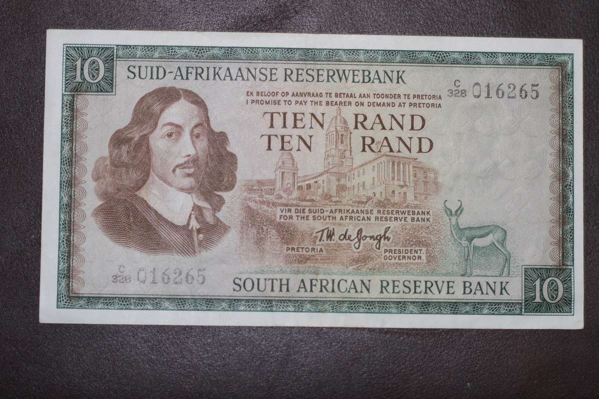 TW de Jongh *** R10 *** Light mid fold