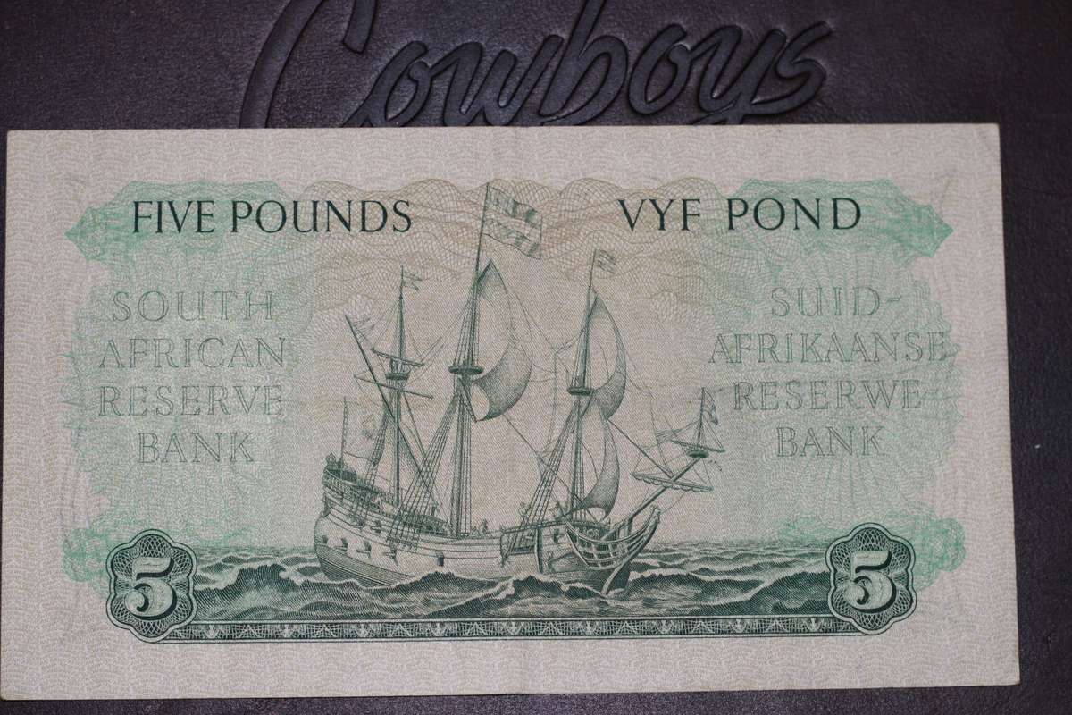 MH de Kock 1957 Third issue *** 5 Pond 5 Pounds A/E *** Very decent condition