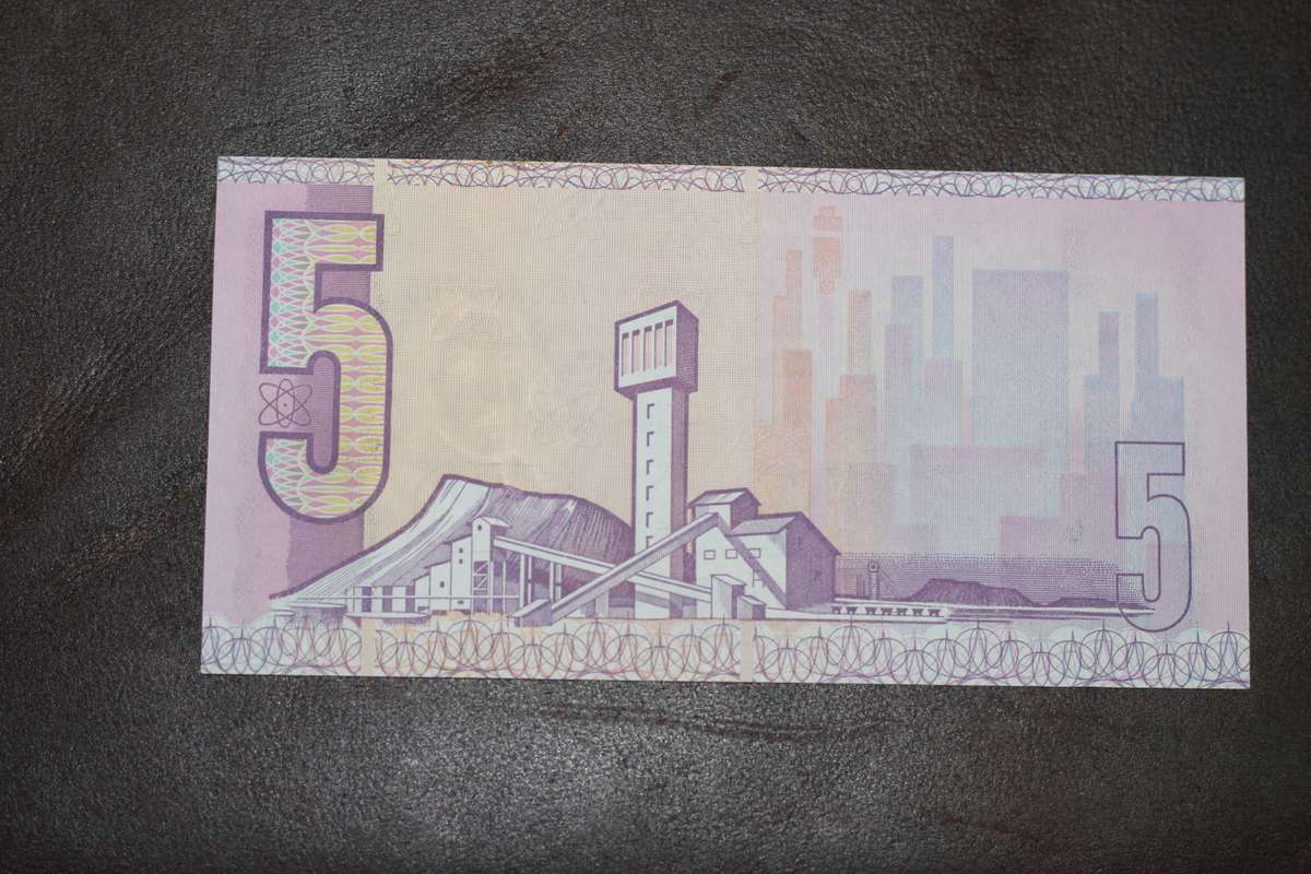 Stals First and only issue *** R5 *** Please grade from photos