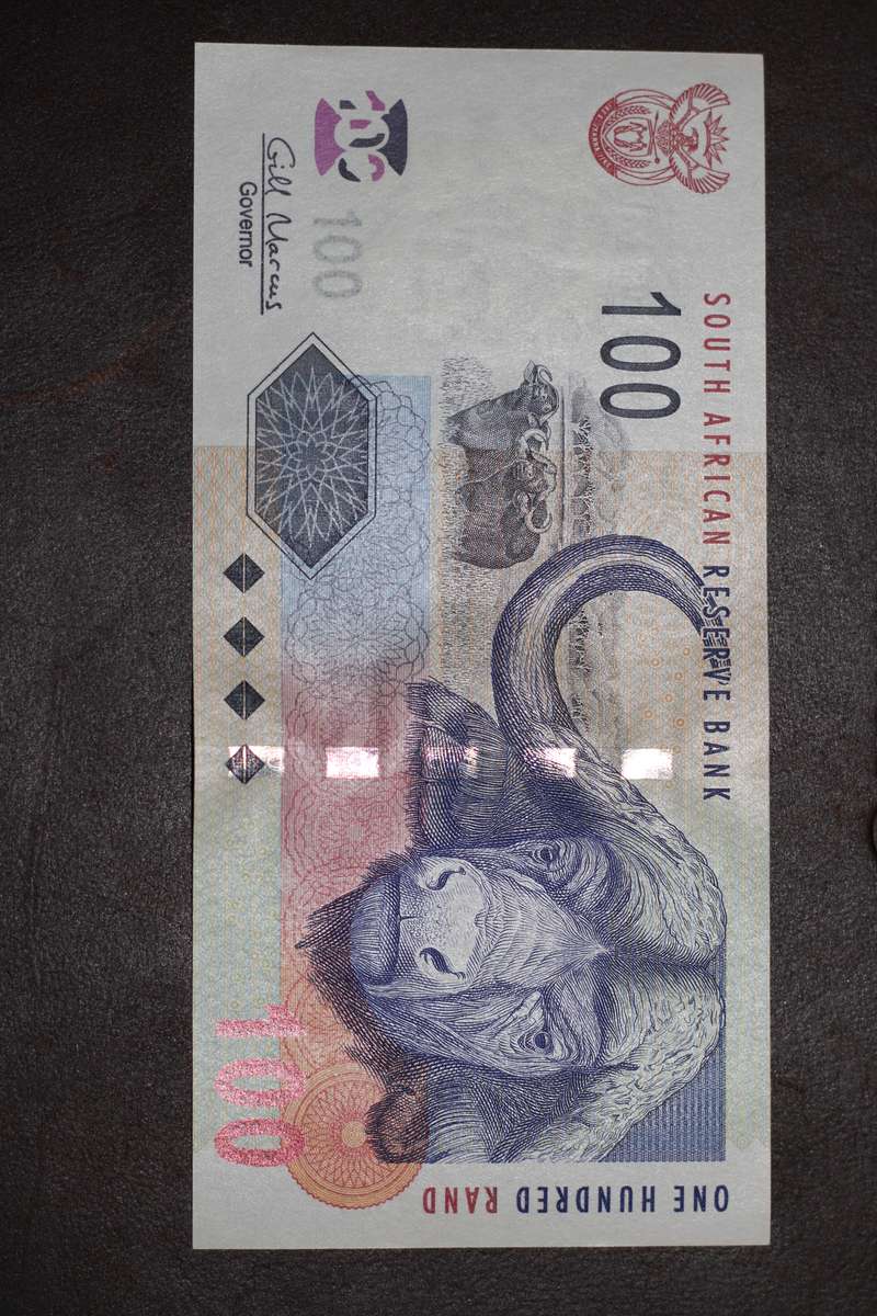 Gill Marcus *** R100 *** Please grade from photos