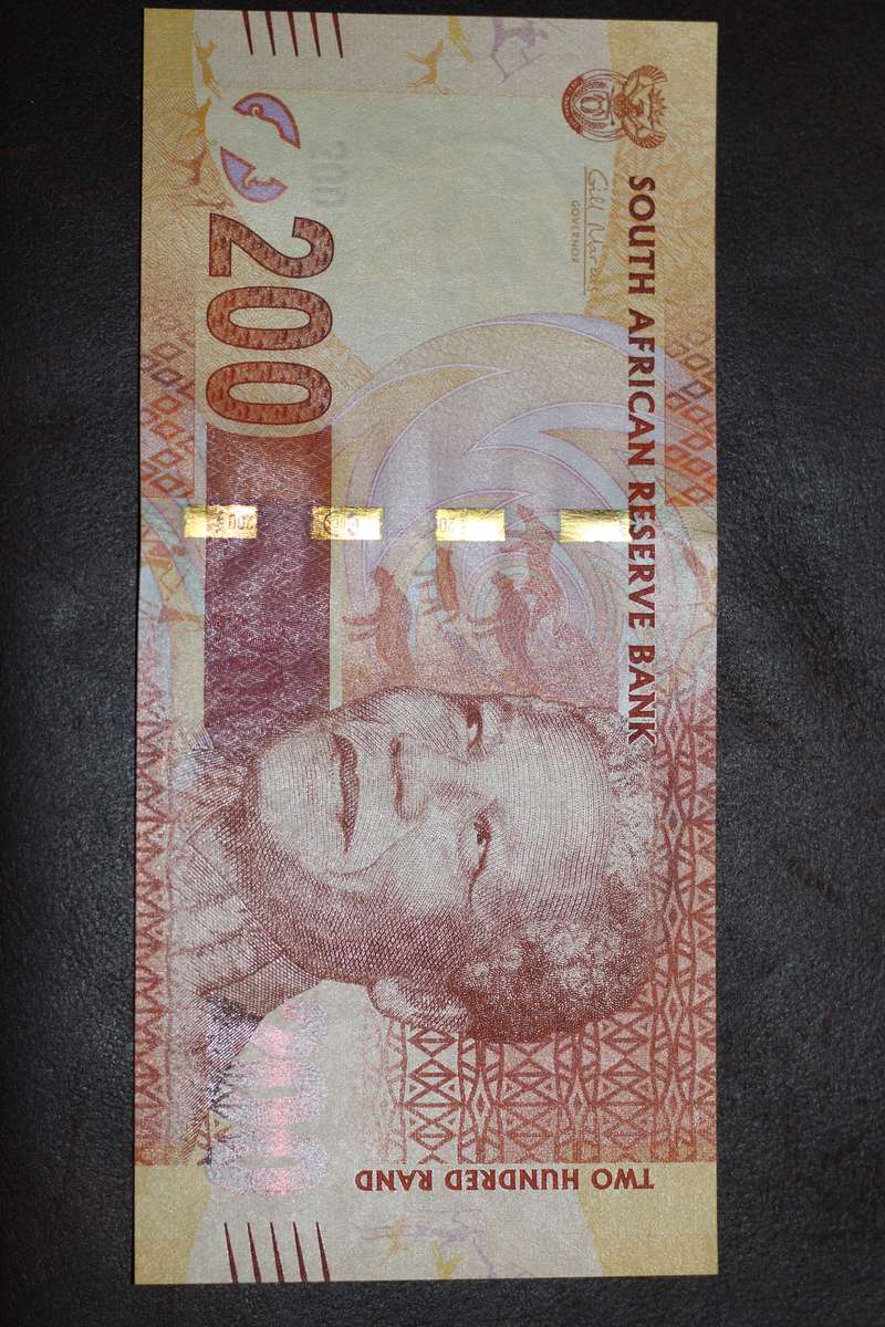 Gill Marcus *** R200 - AA prefix *** Notes are going up in price