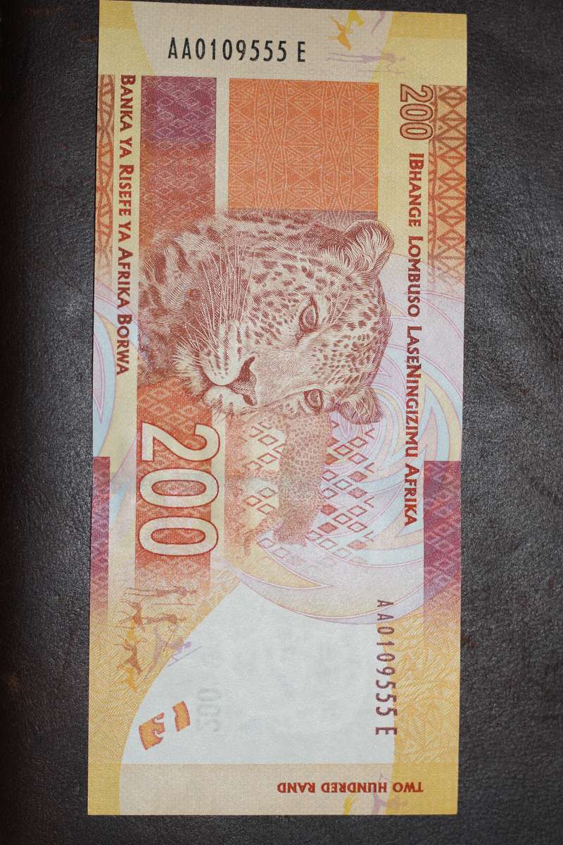 Gill Marcus *** R200 - AA prefix *** Notes are going up in price