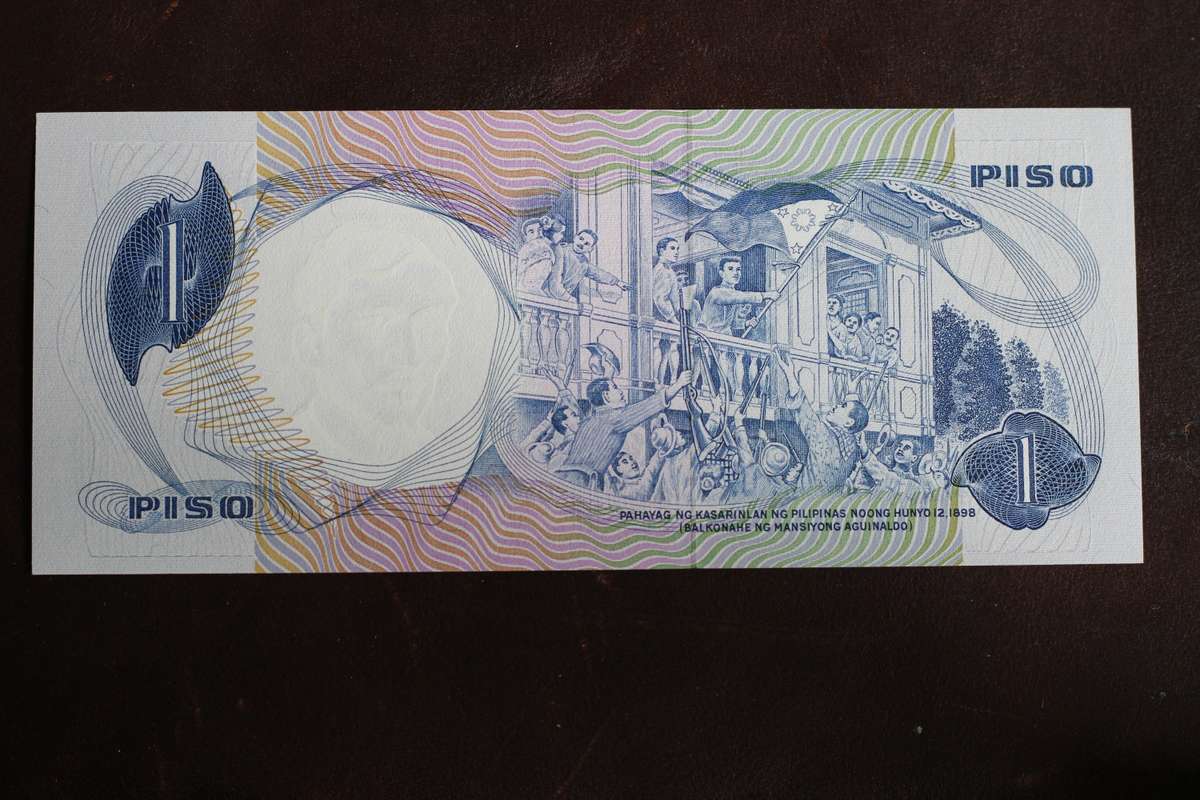 Philipanas *** 1 Peso *** Good value