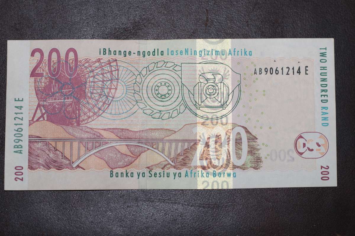 Mboweni *** R200 *** Please grade from photos