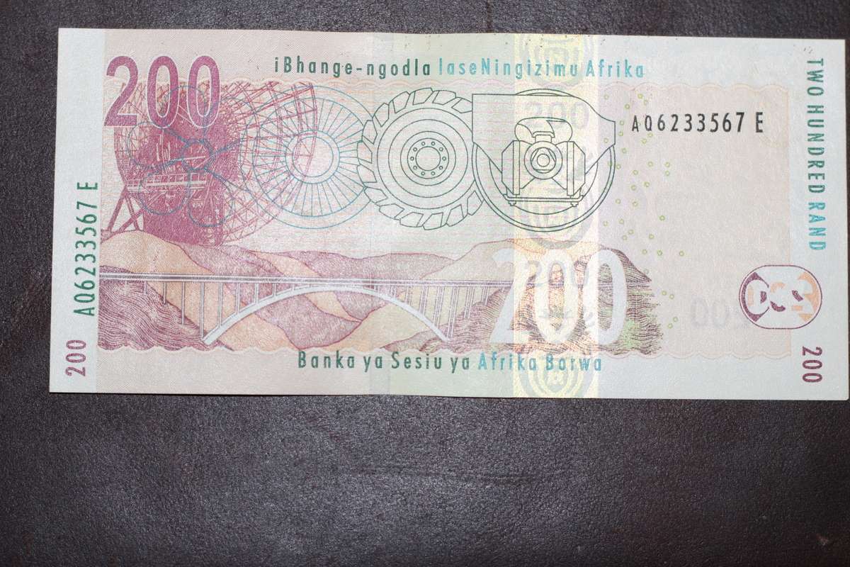 Mboweni *** R200 *** Please grade from photos