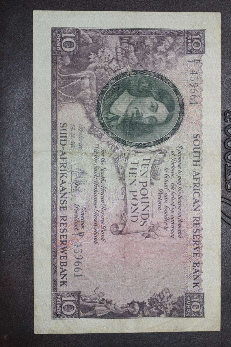 MH de Kock 1952 Third and only issue *** 10 Pounds *** Getting scarce in decent condition