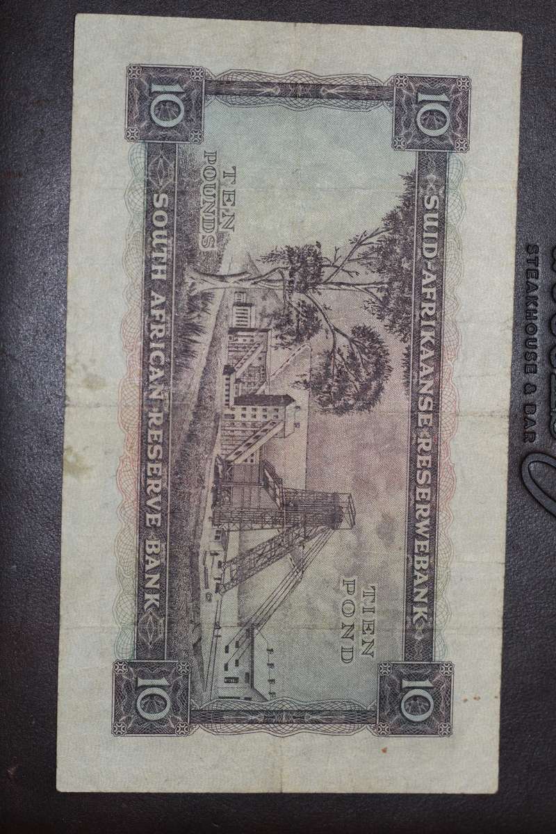 MH de Kock 1952 Third and only issue *** 10 Pounds *** Getting scarce in decent condition