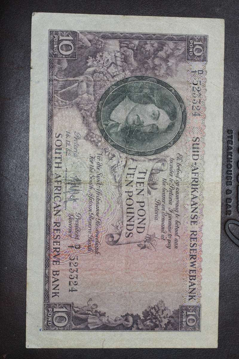 MH de Kock 1952 Third and only issue *** 10 Pounds *** Getting scarce in decent condition