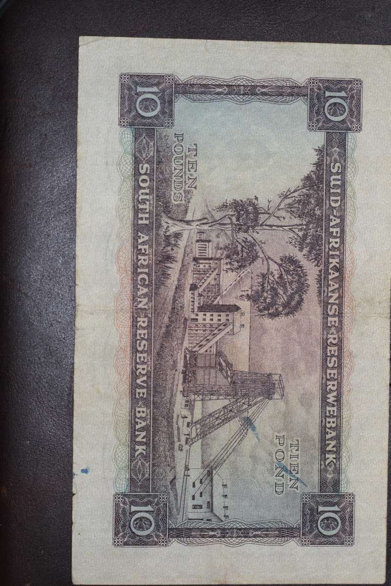 MH de Kock 1952 Third and only issue *** 10 Pounds *** Getting scarce in decent condition