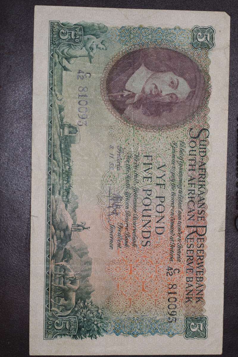 MH de Kock *** 5 Pounds *** Getting scarce in decent condition