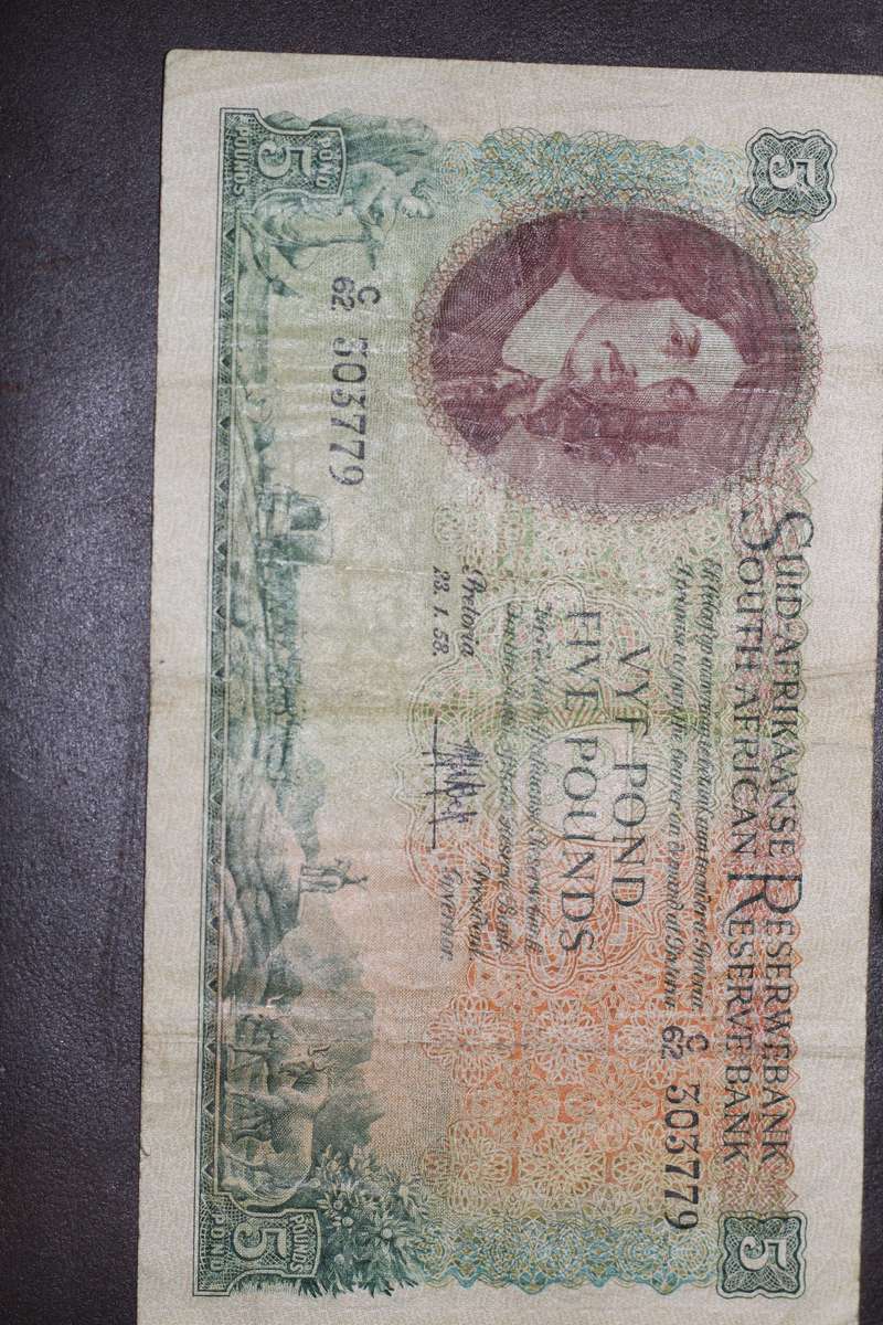 MH de Kock *** 5 Pounds *** Getting scarce in decent condition