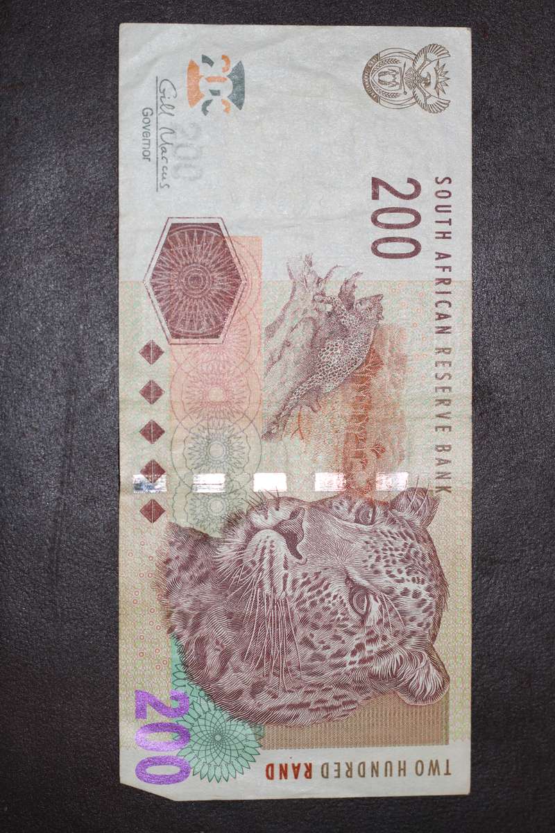 Gill Marcus 2009 First Issue *** AA prefix R200 *** Please grade from photos