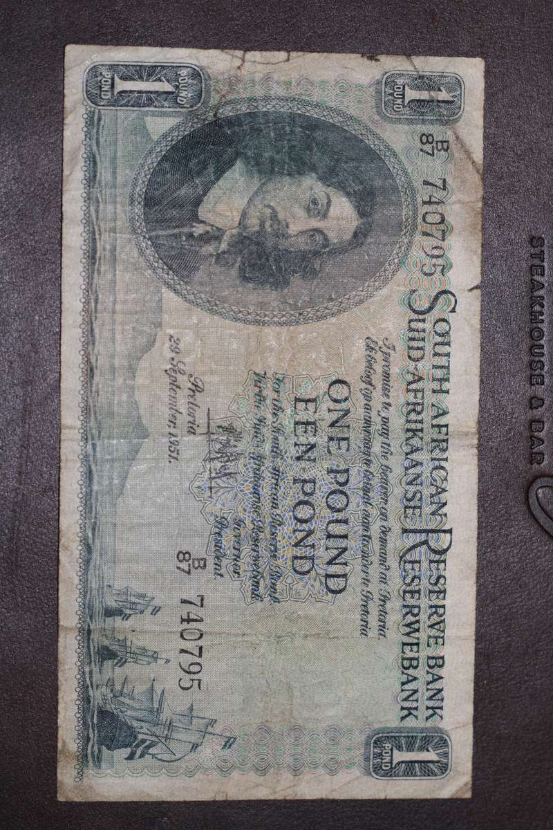 MH de Kock 1951 Second issue *** 1 Pound *** Please grade from photos