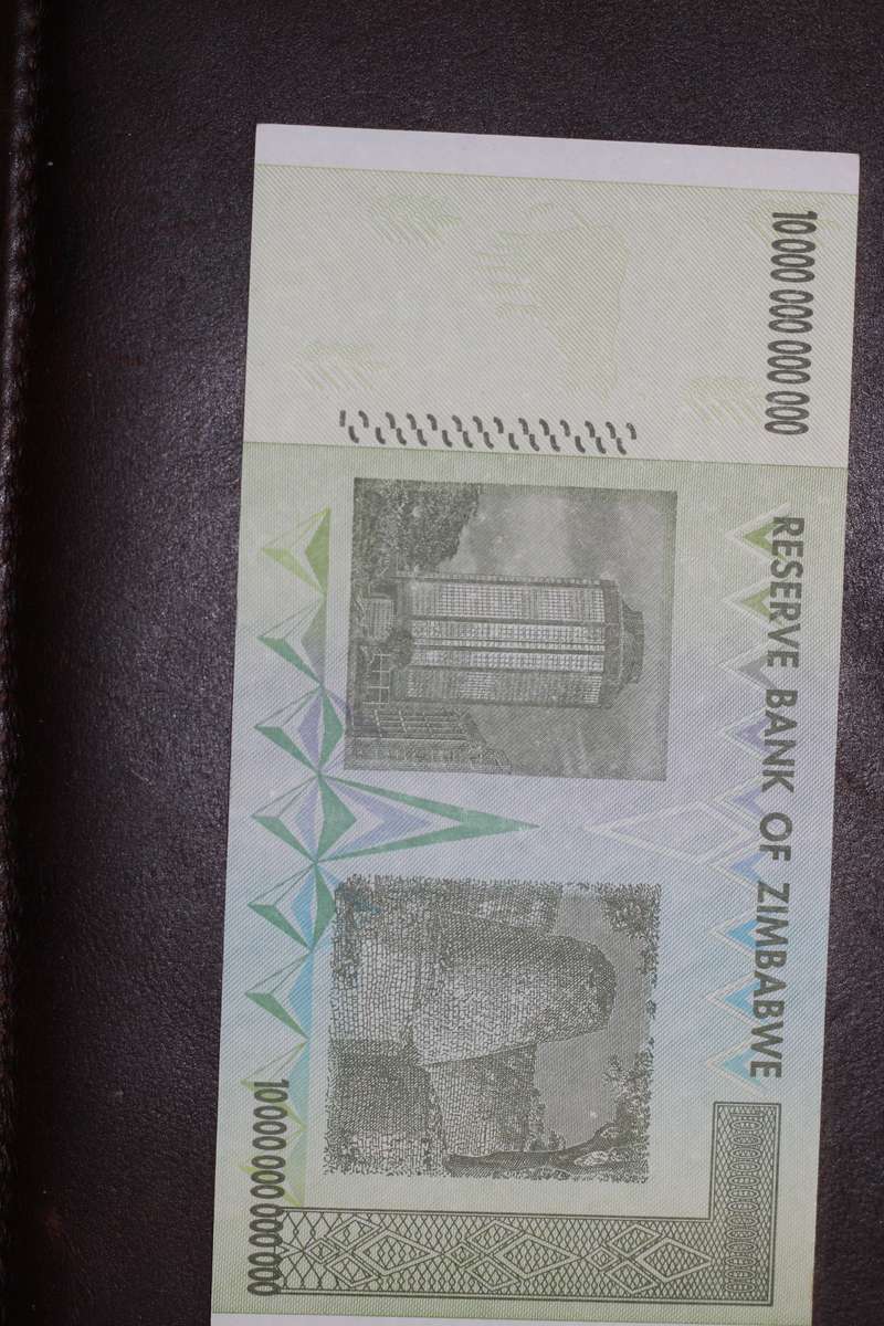 Zimbabwe *** $10 Trillion *** Uncirculated