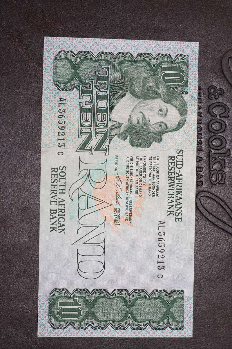 Stals 1990 first issue *** R10 *** Please grade from photos