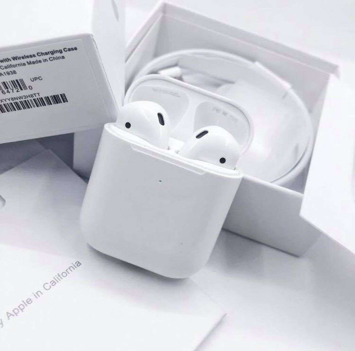 AirPods Second Generation (original)