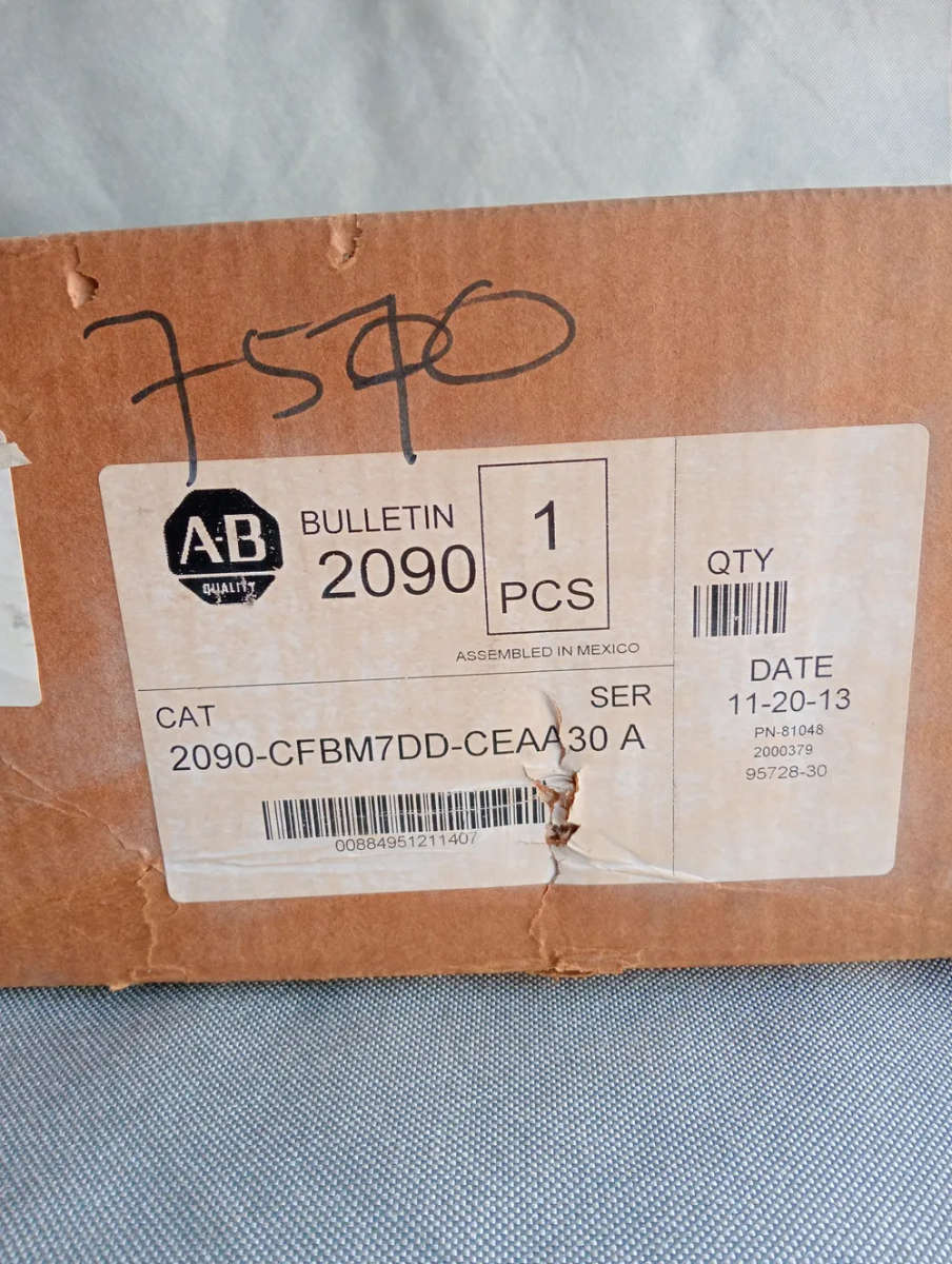 Motor Feedback Cable 30m 2090-CFBM7DD-CEAA30 - NEW