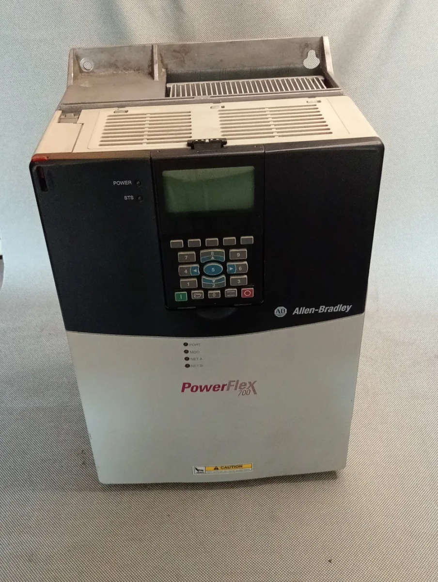 PowerFlex 700 VSD Drive 20BC037A0AYNANC0 - USED