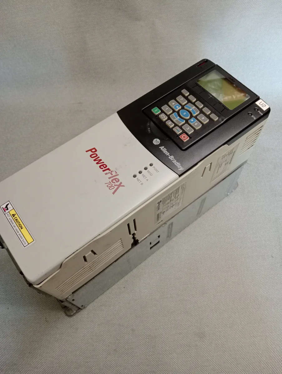 PowerFlex 700 AC Drive 20BC3P5A0AYNANC0 - USED