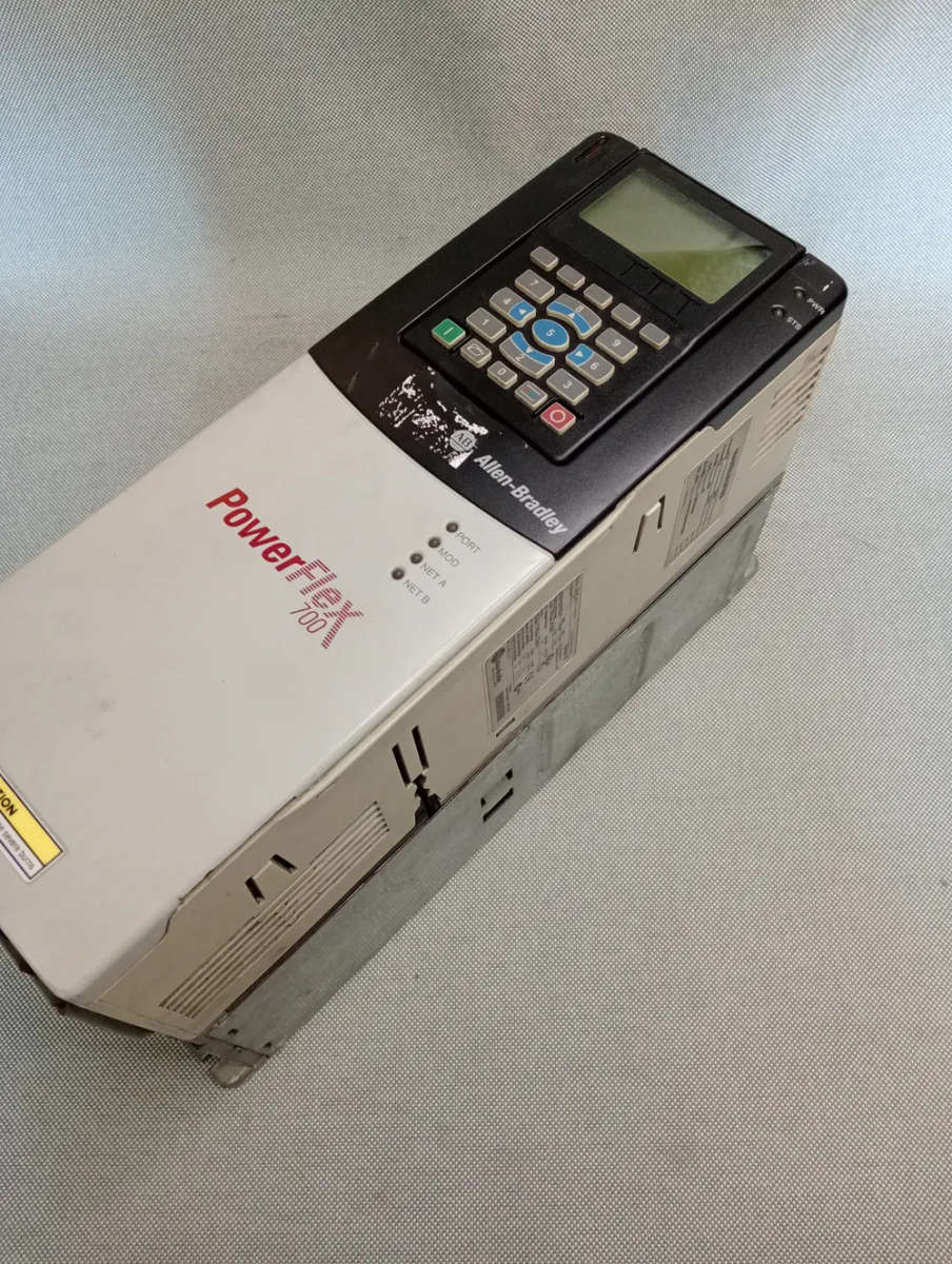 PowerFlex 700 AC Drive 20BC5P0A0AYNANC0 - USED
