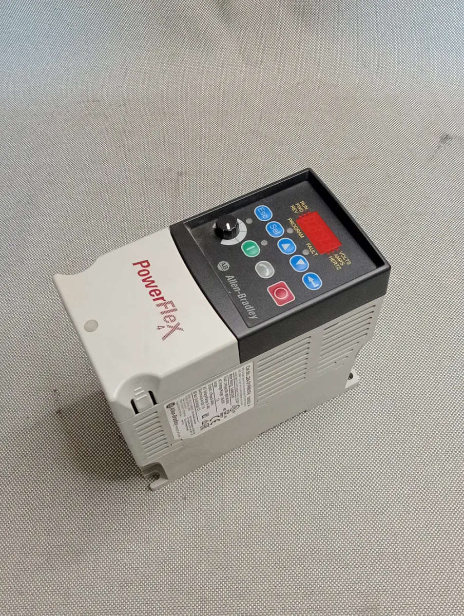 PowerFlex 40 22D-D1P4N104 - USED