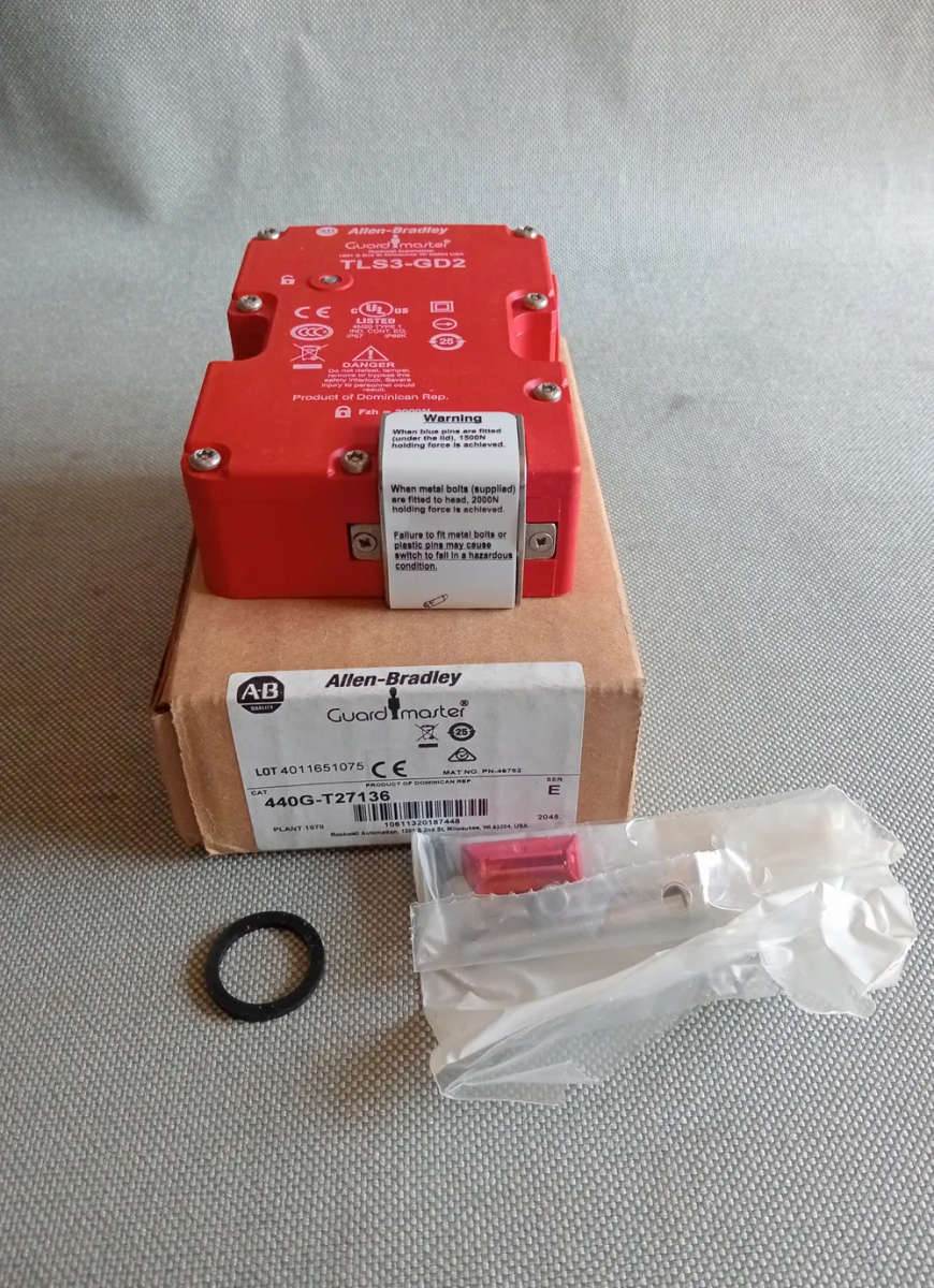 Guard Master Gate Lock 440G-T27136 - NEW