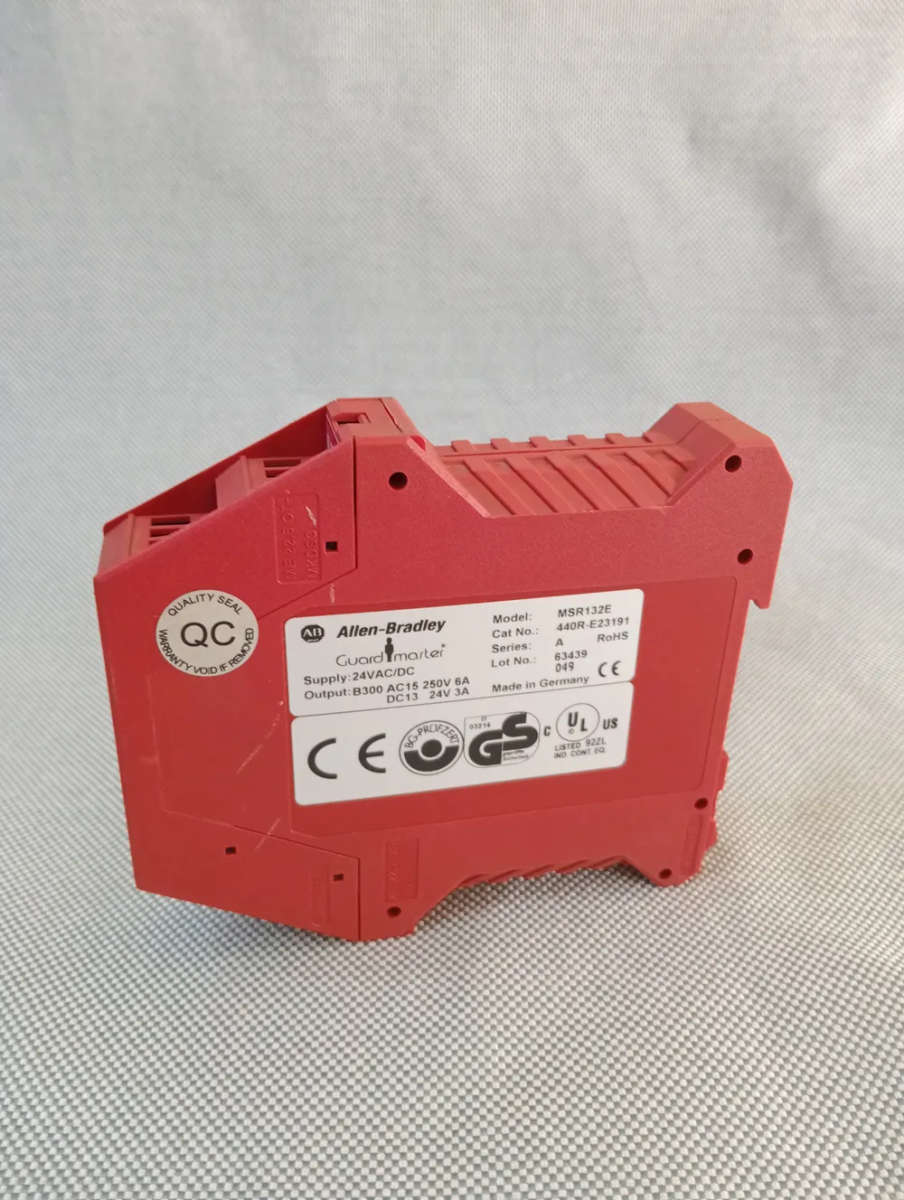 440R Single Function Safety Relay 440R-N23126 - USED