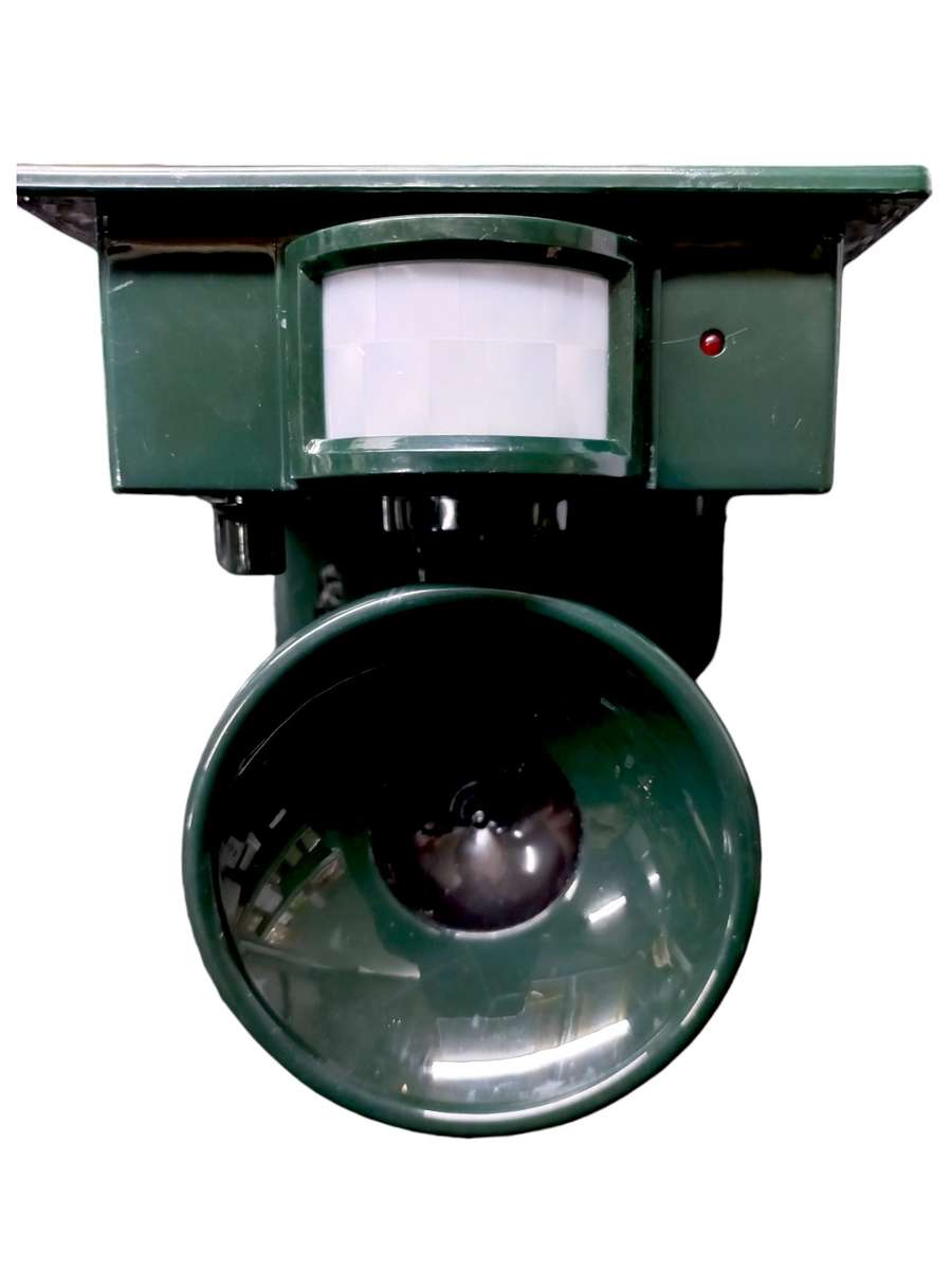 CLQ920 - Andowl Bird Scarer. Solar Powered.Sonoc adjustment.
