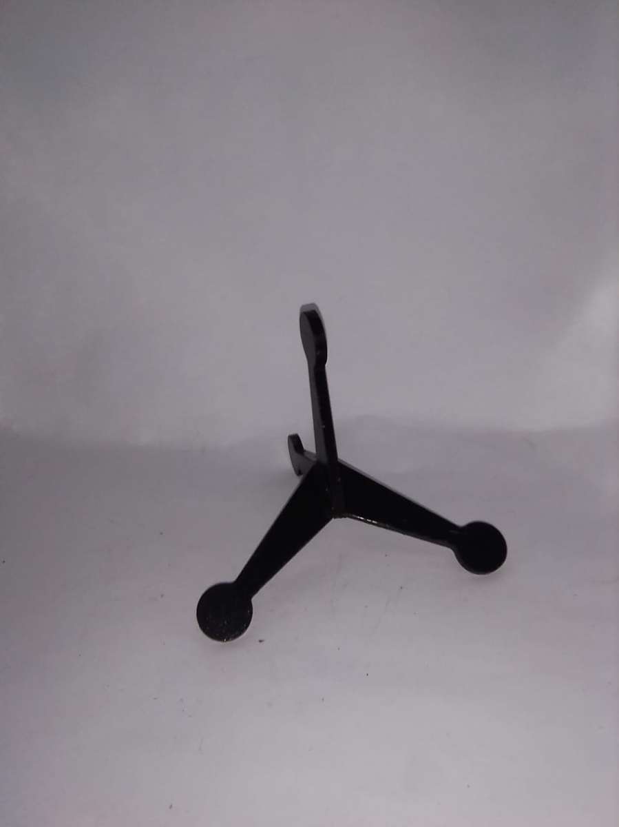 METAL CONSTRUCTION TARGETS LARGE