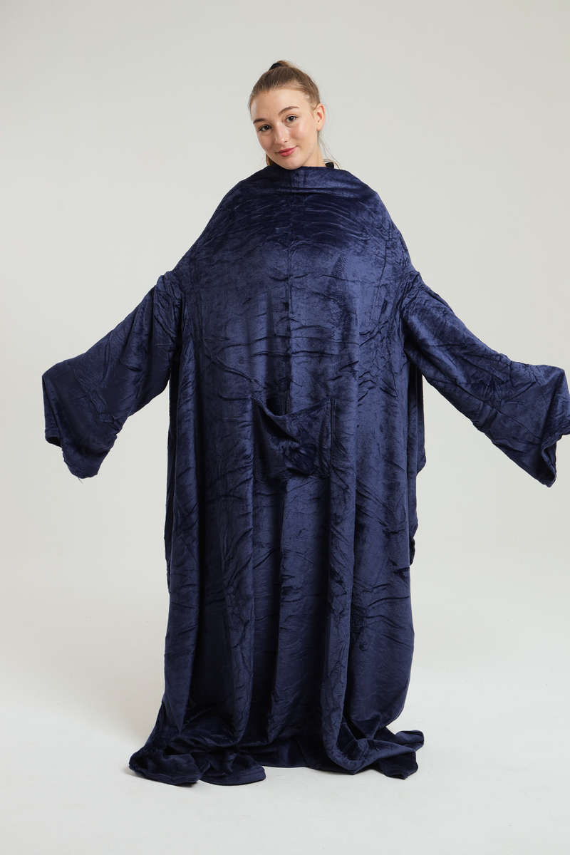 Wearable Fleece Throw Blanket with Sleeves and Foot Pockets
