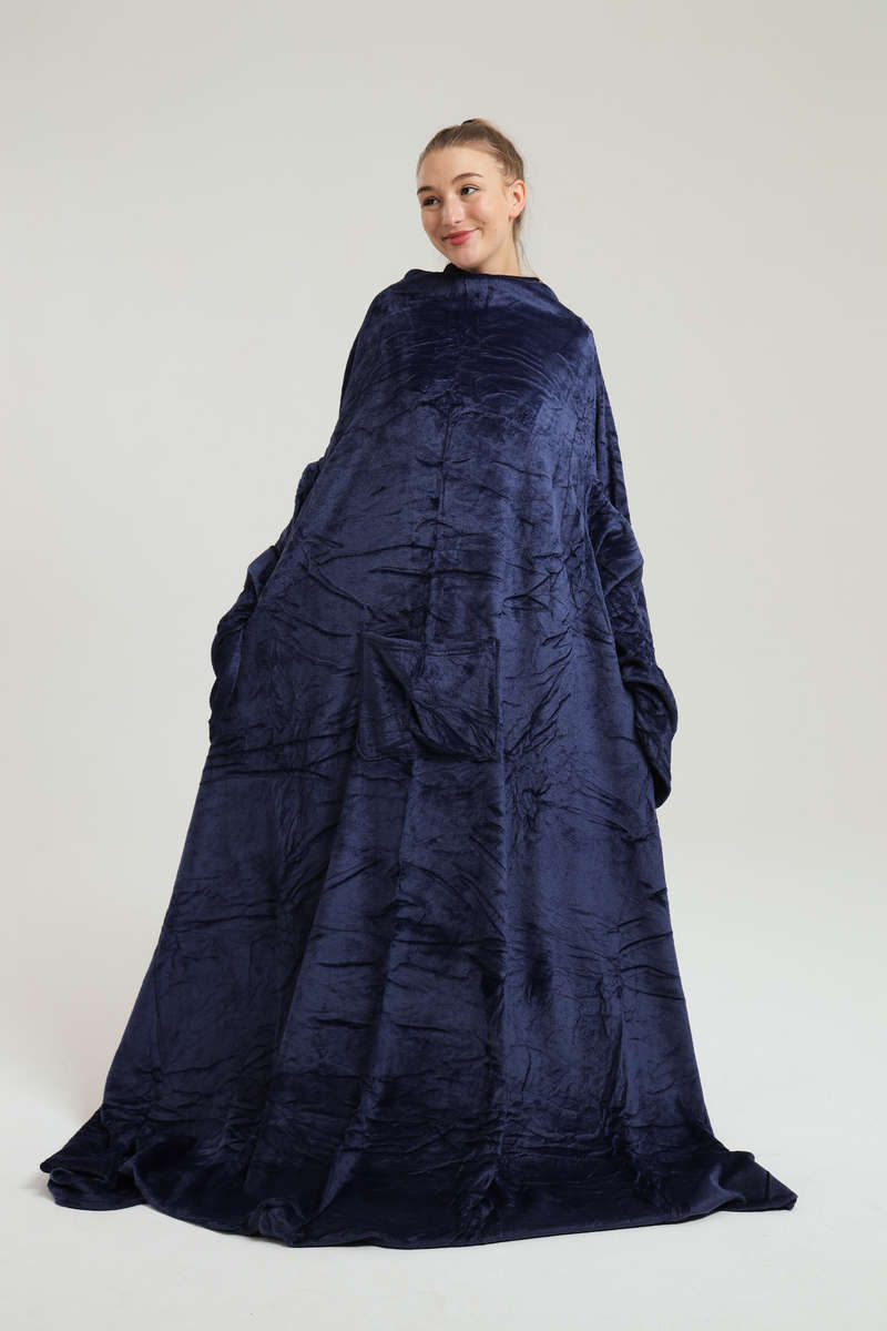 Wearable Fleece Throw Blanket with Sleeves and Foot Pockets