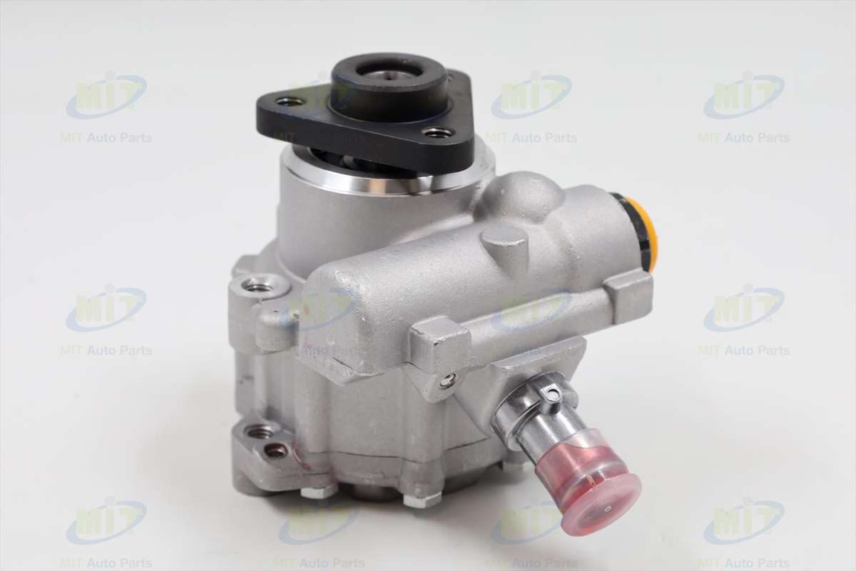 Audi A4 B7 Power  steering, Pump 2.0d 05-07