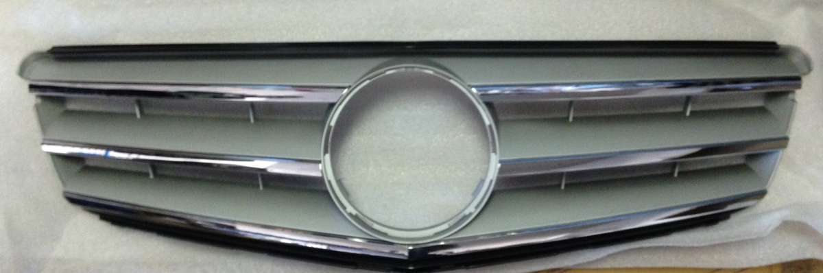 Mercedes Benz W204 Grille + Chrome Frame 2011-2013 (for Big Badge)
