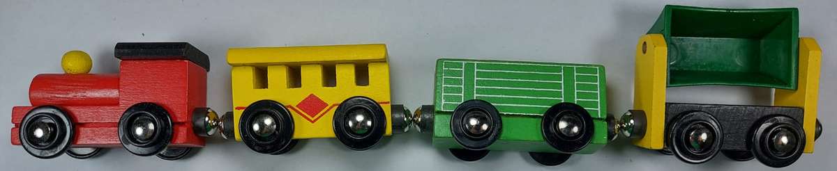 Wooden magnetic train set + wheels fits train set tracks