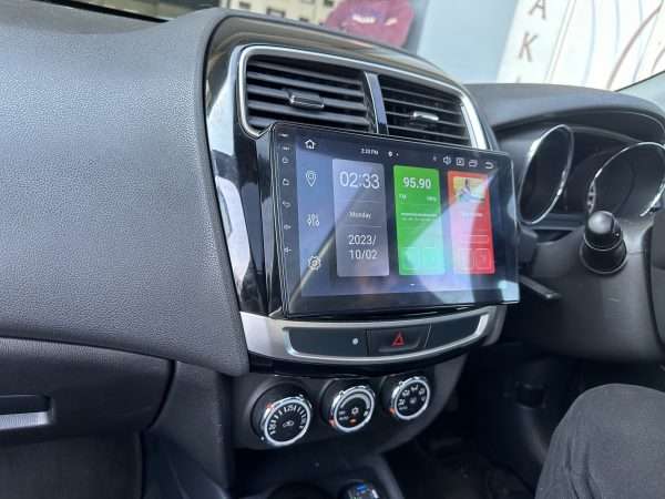 Mitsubishi Triton Pajero Outlander Universal GPS Navigation Bluetooth Radio Unit With Carplay