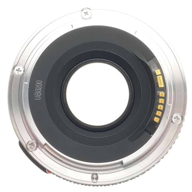 CANON CAMERA LENS EF MOUNT 50mm 1:1.8 UV FILTER 2.8/50mm CAPS CLEAN CONDITION