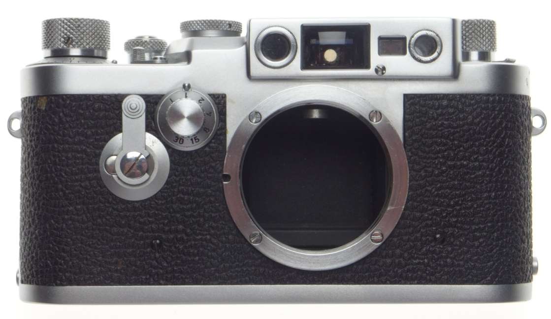 LEICA IIIg chrome 35mm rangefinder camera with 2.8/5cm Elmar 2.8 f=50mm lens kit