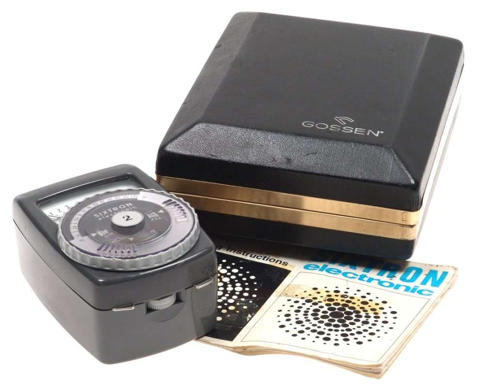 GOSSEN SIXTRON ELECTRONIC LIGHT EXPOSURE METER MANUAL