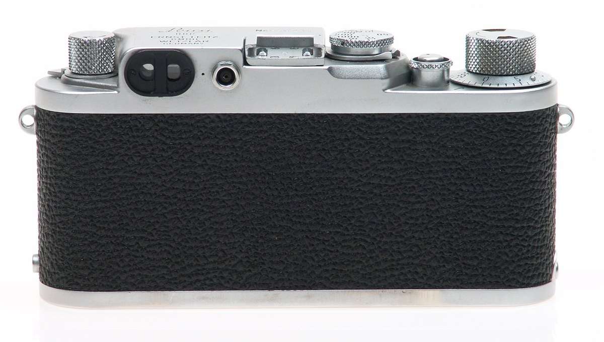 LEICA IIIf RED DIAL SELF TIMER CAMERA ELMAR 3.5/5cm 3F