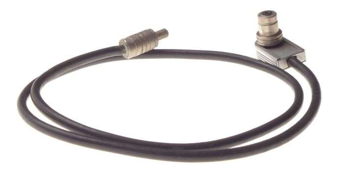 Contact Flash sync cable plug inn typ fits LEICA sychronization attachment used
