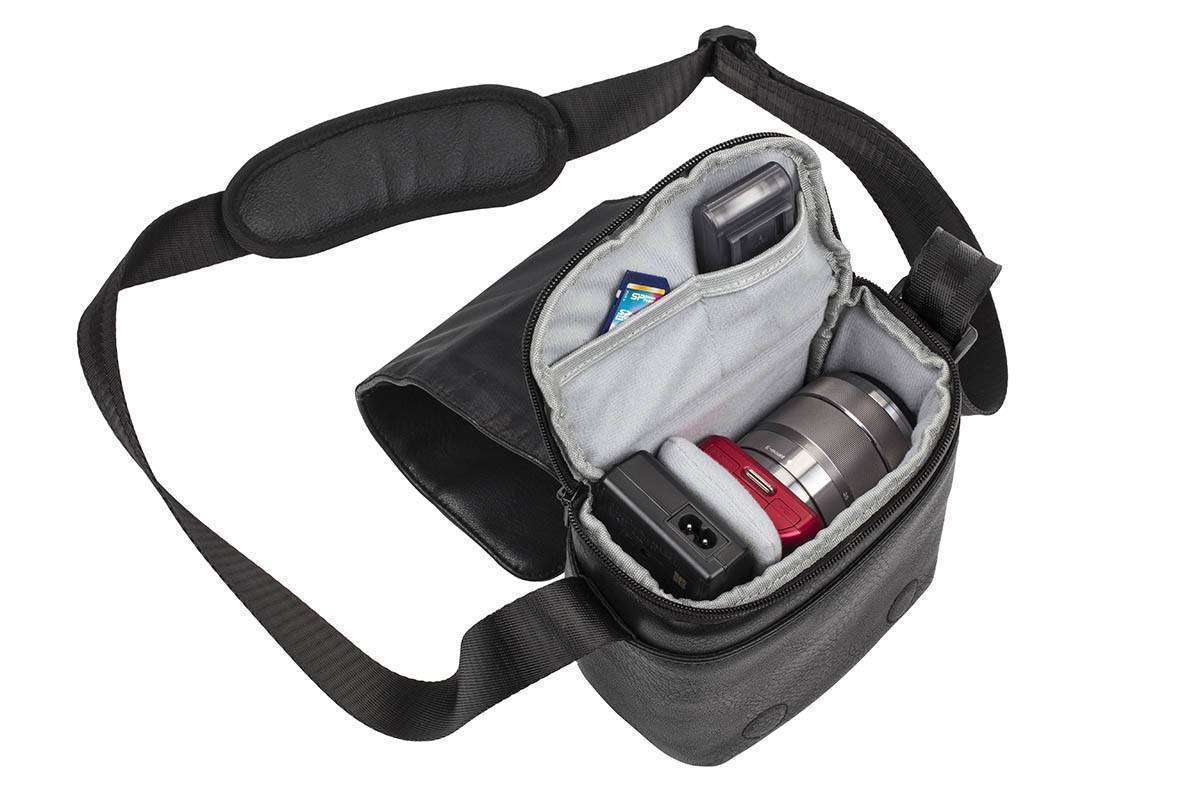 RivaCase 7611 Green Mantis Series Mirrorless Case Black .