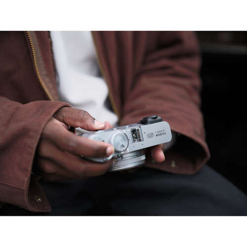 FUJIFILM X100VI Digital Camera (Black)