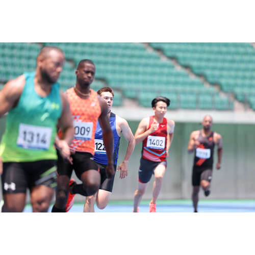 CANON EOS R1 MIRRORLESS Camera Body