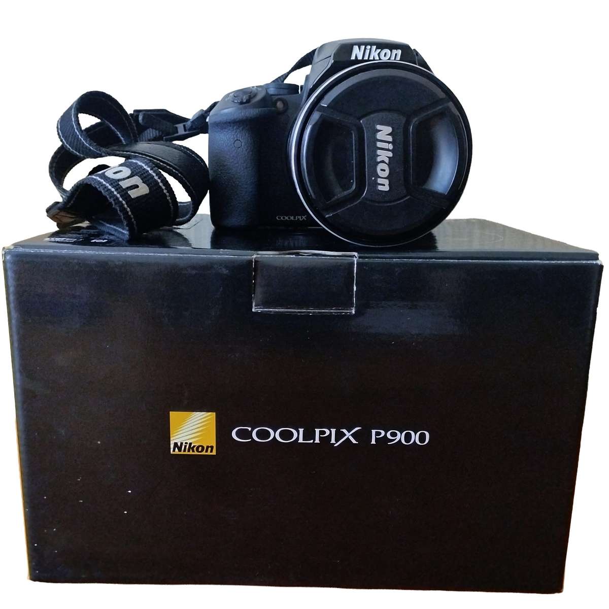 Nikon Coolpix P900 Super Zoom Camera (Demo Model)