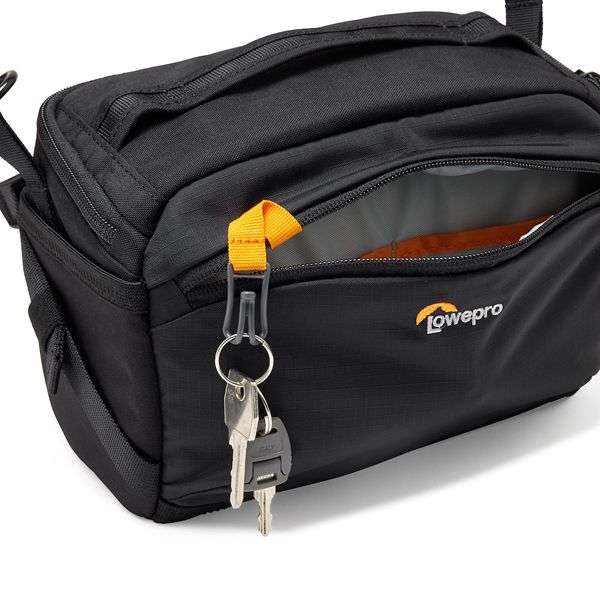 Lowepro ProTactic Lite SLX 110 AW III Shoulder Bag (Black)
