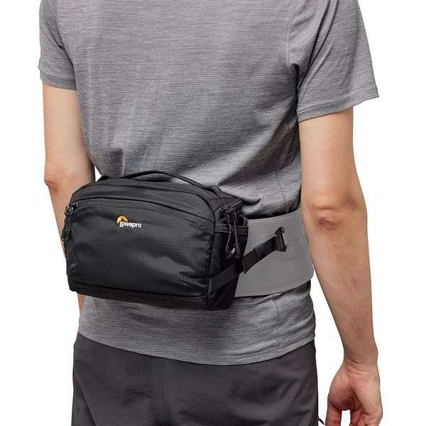 Lowepro ProTactic Lite SLX 110 AW III Shoulder Bag (Black)