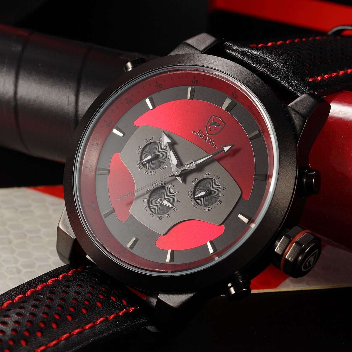 SHARK "RACER" Requiem PACIFIC RACER CHRONOGRAPH WATCH W/ BOX, PAPERS, LOADED!!